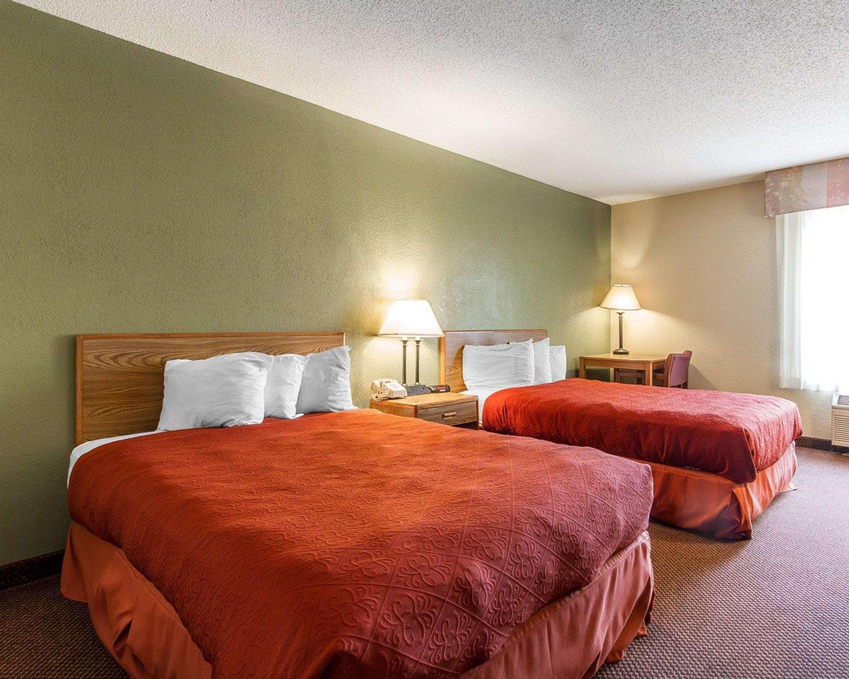 Americinn By Wyndham Reedsburg