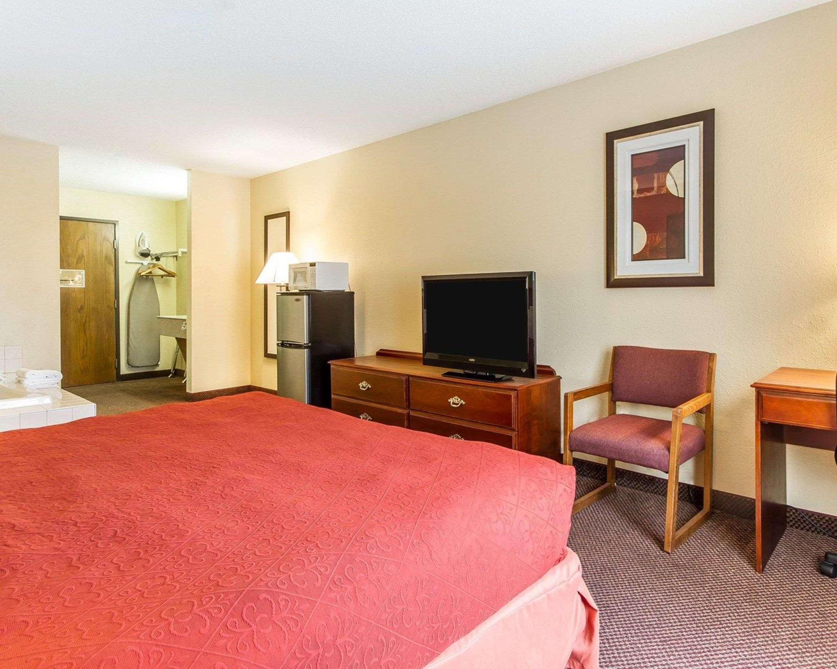 Americinn By Wyndham Reedsburg