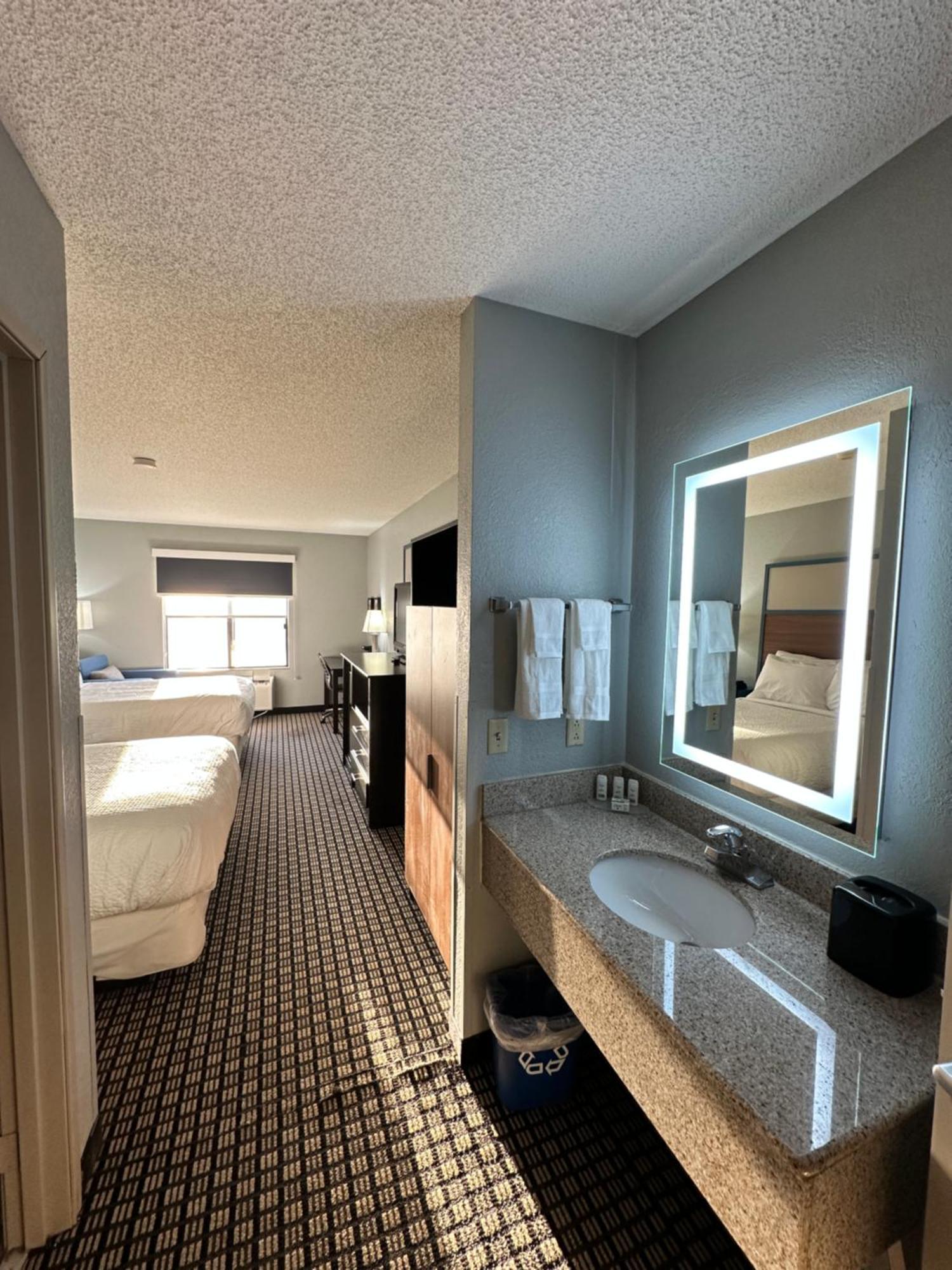 Americinn By Wyndham Hotel 4*