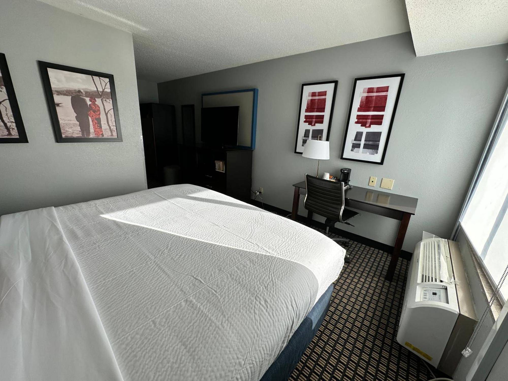 Americinn By Wyndham Reedsburg